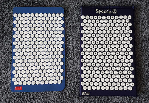 comparison of the spoonk mat and spoonk acu-om mat